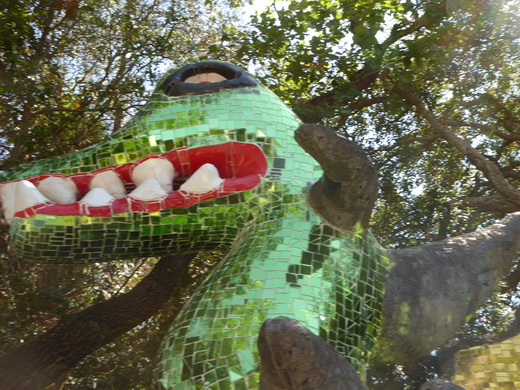   Giardino de Tarochi  Tarot Garten niki de saint Phalle nanas Capalbio Giardino de Tarochi  Tarot Garten niki de saint Phalle nanas Capalbio 