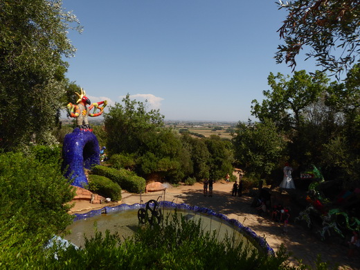   Giardino de Tarochi  Tarot Garten niki de saint Phalle nanas Capalbio Giardino de Tarochi  Tarot Garten niki de saint Phalle nanas Capalbio 