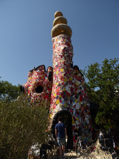 Giardino de Tarochi  Tarot Garten niki de saint Phalle nanas Capalbio 