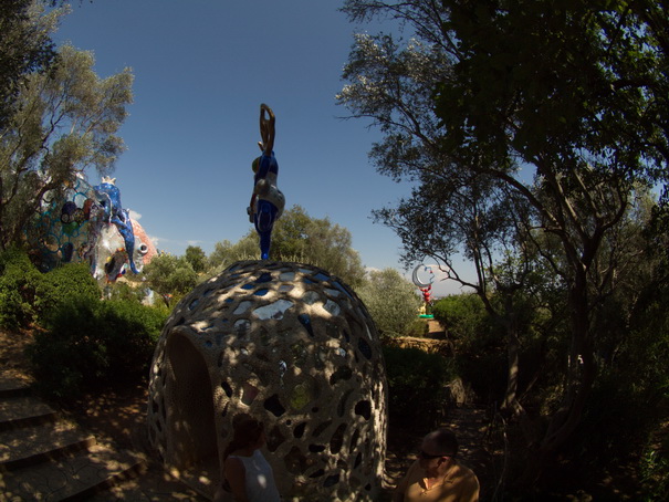 Giardino de Tarochi  Tarot Garten niki de saint Phalle nanas Capalbio Giardino de Tarochi  Tarot Garten niki de saint Phalle nanas Capalbio 