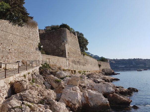   Villefrance sur Mer Villefrance sur Mer 