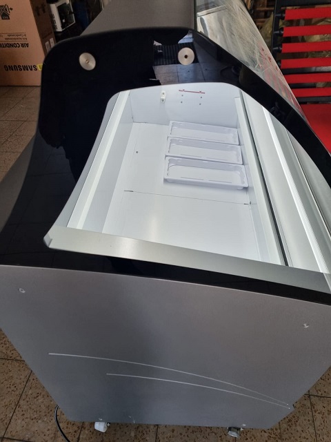 Messegeräte Eisvitrine Bermuda10 LX UM innenvorrat