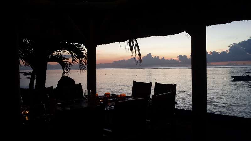 Beach  Le Victoria Beachcomber Hotel Mauritius Strand