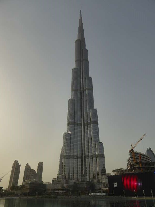   Burj Khalifa Fountain 