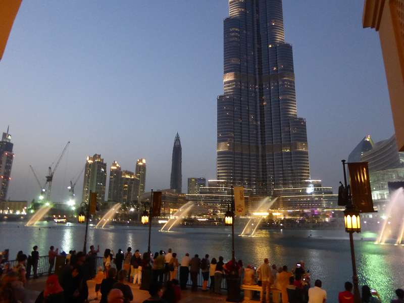   Burj Khalifa Fountain 