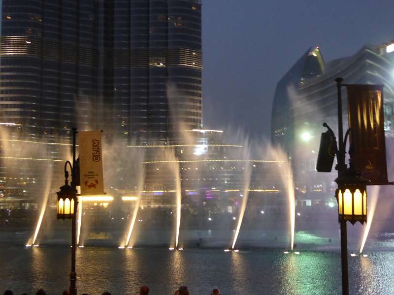   Burj Khalifa Fountain 