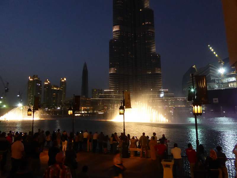   Burj Khalifa Fountain 