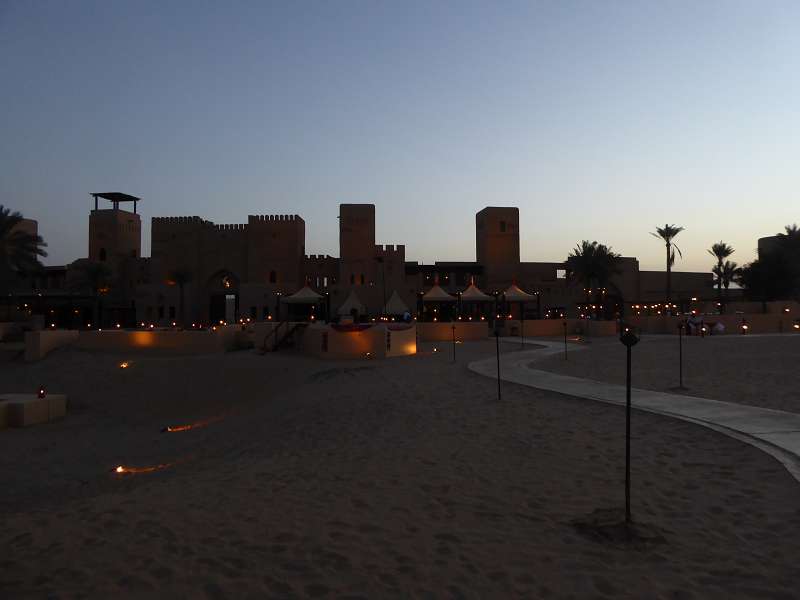   Dubai Sunset Tour Kamele Falken SundownerDubai Sunset Tour Kamele Falken Sundowner