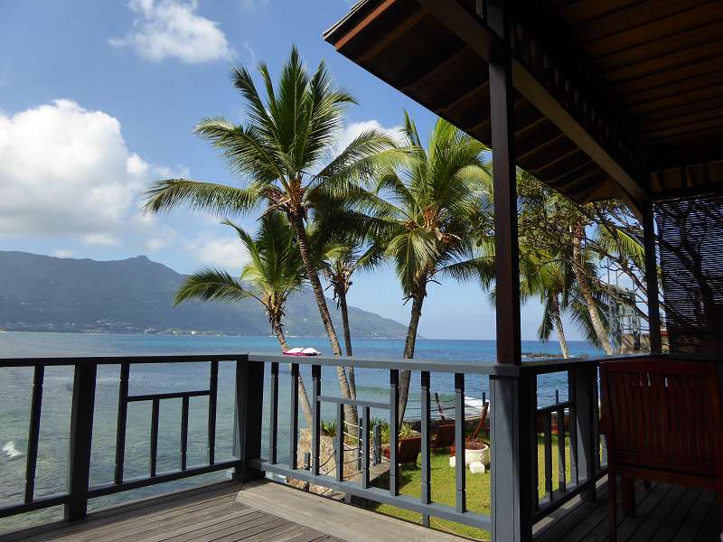 Hilton Northolme Seychelles  Bungalow Balkonview Bakonaussicht