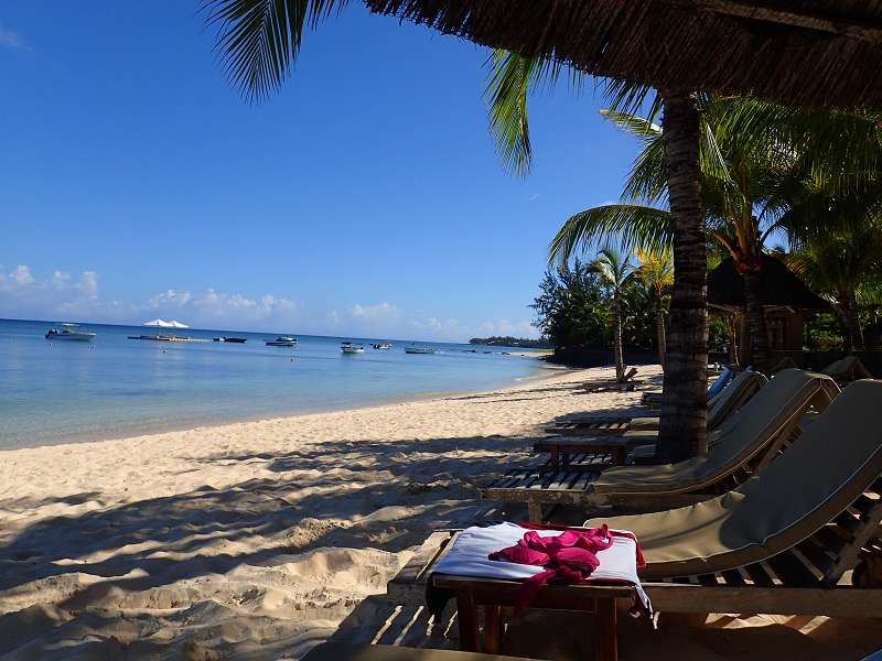 My Chair my Way my beach Mauritius Blick von Le Victoria Beachcomber Hotel Mauritius