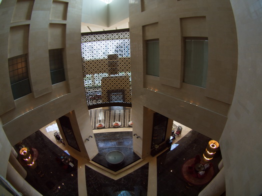 dubai raffles hotel Fish Eye