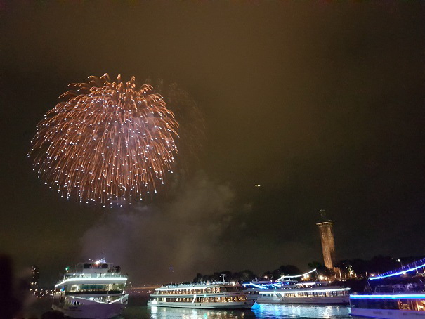 Kölner Lichter 2016 Gilles Schiff Namedy