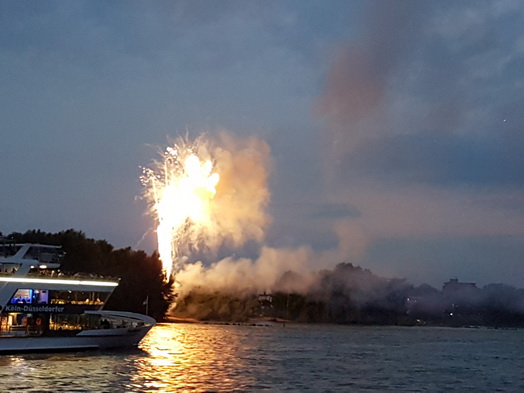 Kölner Lichter 2016 Gilles Schiff Namedy