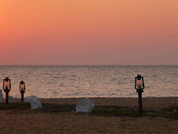 palagamabeach.com Palagama Beach Kalpitiya sundowner + Cocktail