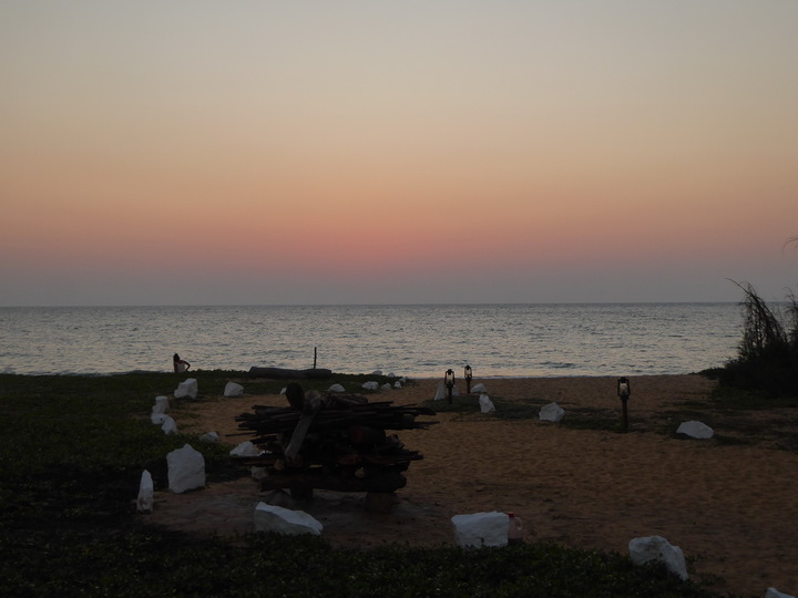 palagamabeach.com Palagama Beach Kalpitiya sundowner + Cocktail