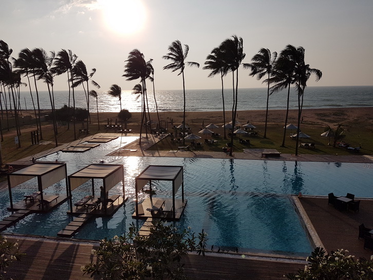 Waikkal suriya resort sunsetWaikkal suriyaresort sunset