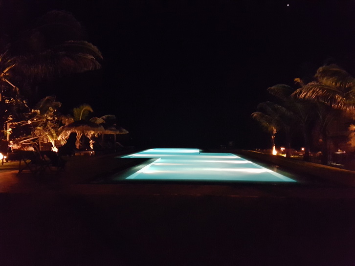 Poolsundowner